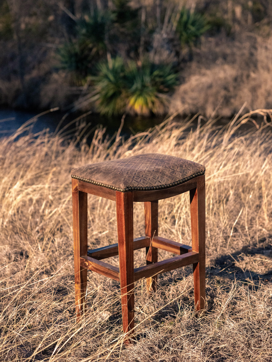 Saddle Stool- Diamond