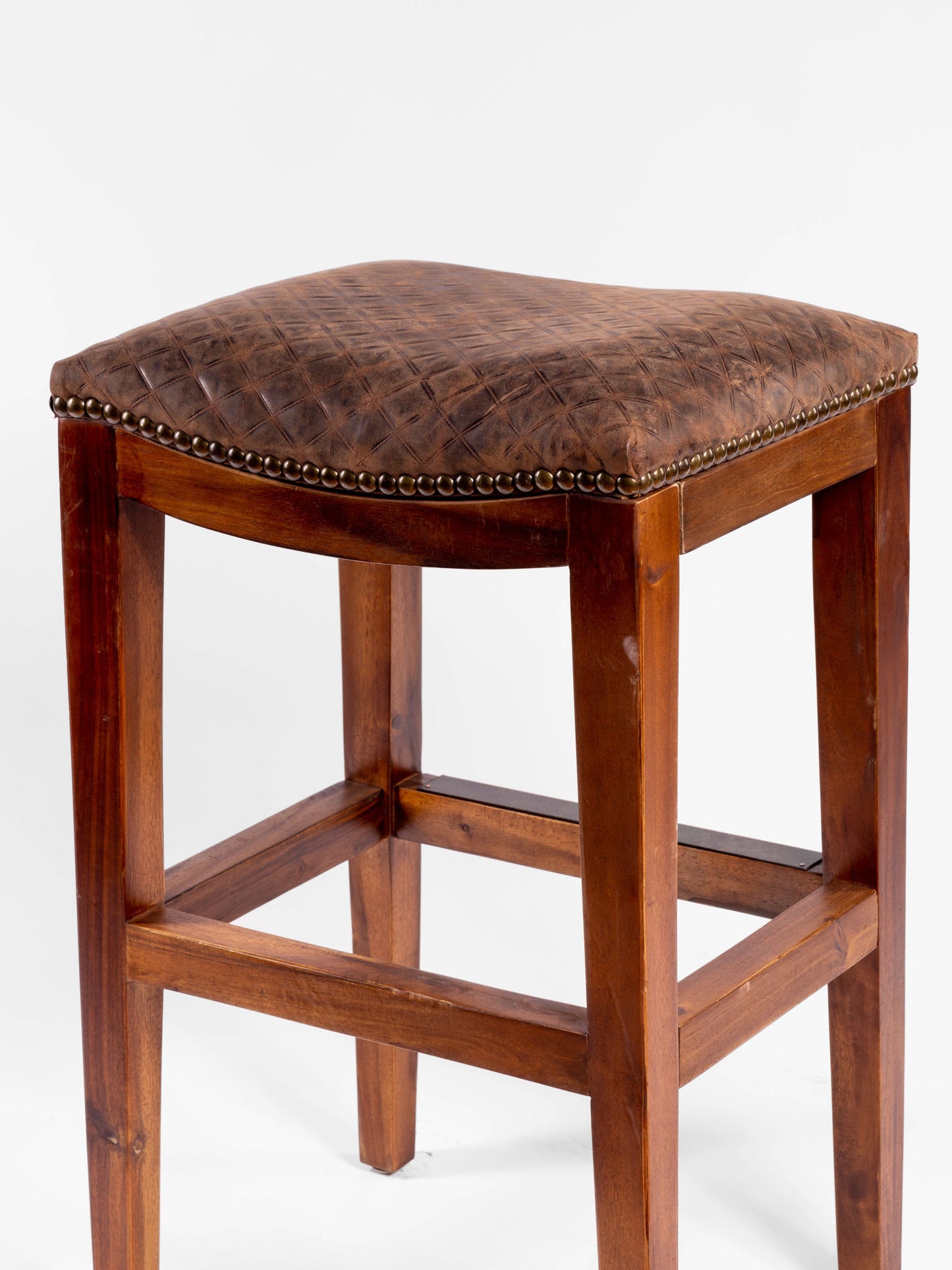 Saddle Stool- Diamond